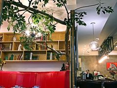 -樾餐厅泰式海鲜火锅(民歌湖店)