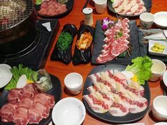 -山之屋炭火烧肉·生啤畅饮(大朗万科中央公园店)