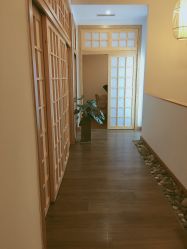 -宥莉·ULLY 痘敏肌•科技皮肤管理中心