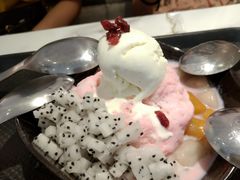 酸甜草莓雪花冰-鲜芋仙(中华广场店)