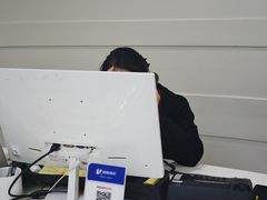 -雅悦齿科(顾村公园店)