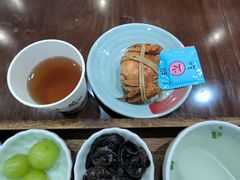 -蟹上黄·蟹黄面·江南糖水(人民广场店)