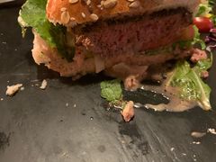 -HIGH FIVE哈福手工汉堡(桂林路店)