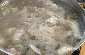 Pine Mushroom Spare Ribs Coconut Chicken