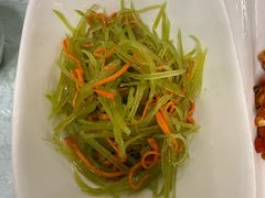 -六和聚传统烤鸭.天津菜(和平店)