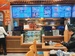 大堂-西部马华清真兰州牛肉面·烧烤夜市(三里河店)