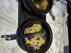 -云海肴·汽锅鸡·云南代表菜(天山百盛优客店)