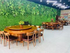 -顶之鲜海鲜餐厅
