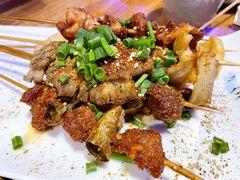 -城墙拐拐火锅(三峡广场黑金冠店)