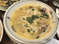 -龙悦湾酒家·八阵鱼生·渔人码头店