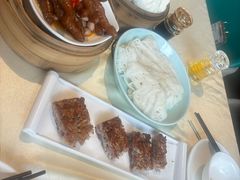 -山顶沙河粉-粤菜馆(凯旋店)