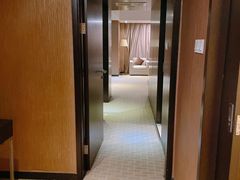 -西安绿地假日酒店