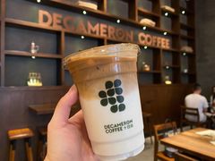招牌拿铁-DECAMERON十日谈(卓悦汇店)