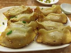 -小姜锅贴(凤凰街店)