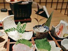 -本源食集 日式烧肉·炉端烧(东海缤纷店)