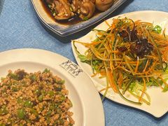 -香巴拉云南餐厅(华莱坞店)