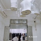 适合拍照凹造型的古着地下仓库