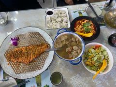 -天天向上素食餐厅(五台山店)