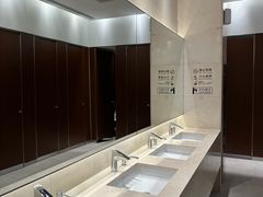 -上海尚嘉中心