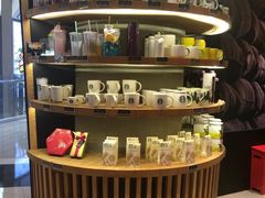 -星巴克(西藏路店)