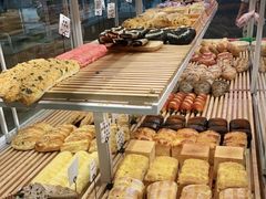 -焙丽拾光(麦凯乐直营店)