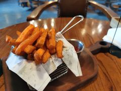 -I HOLIC艾豪丽披萨(KKone店)