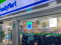 -全家便利店(崂山路四店)