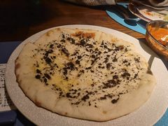 黑松露芝士烤饼-甘尼仕印度餐厅酒吧(斜塘老街店)