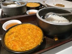 -荟廷·晶萃(陆家嘴尚悦湾店)
