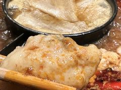 -老牌坊云南鱼豆花火锅(爱建店)
