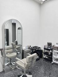 -Hair Co.一间沙龙