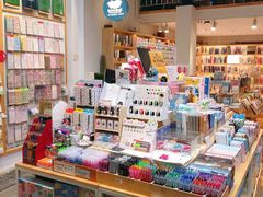 -猫的天空之城概念书店(苏州平江店)