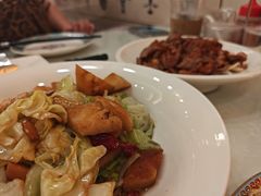 -汗腾格里·风味餐厅(新疆驻京办店)