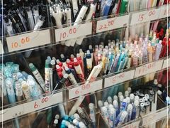 -雨丝书店(综合商业楼店)