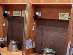 -独食火锅·半米屋台(直营总店)