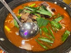-霄汉牛三鲜湖北砂锅菜(万松园2店)