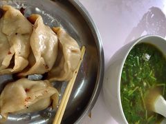 沙富生煎大王-黄阿姨锅贴大王(万航渡路店)