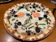 -JINNS锦时 steak&pizza(浸信会礼拜堂旧址店)