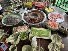 -巴倒烫陆派火锅山庄(南山总店)