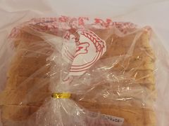 -红宝石·鲜奶小方·海派西点房(南丹店)