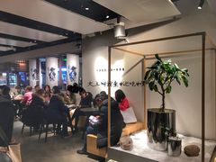 大堂-喜茶(上海正大广场店)