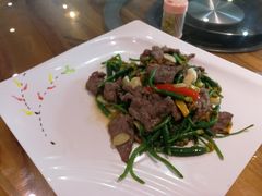 青瓜花炒牛柳-绿雅居原生态农庄(小涌店)