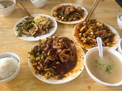 -温记府廟豆汤饭·始于1955年(海椒店)