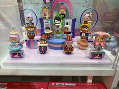 -泡泡玛特POPMART(上海环球港店)