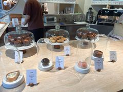-VERIE BAKEHOUSE