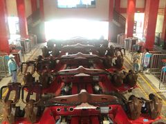 -七彩云南欢乐世界