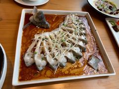 清蒸武昌鱼-莲餐厅·湖北菜·藕汤是头牌(愚园路店)
