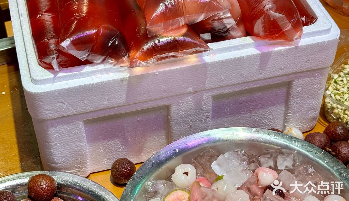 沈阳！！！！女神节玫瑰铁锅炖太🉑了！！！