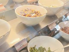 -宝利来国际大酒店-凤凰阁旋转餐厅