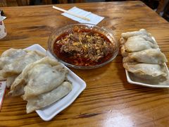 -三清洞摩西韩式年糕火锅(威高广场店)